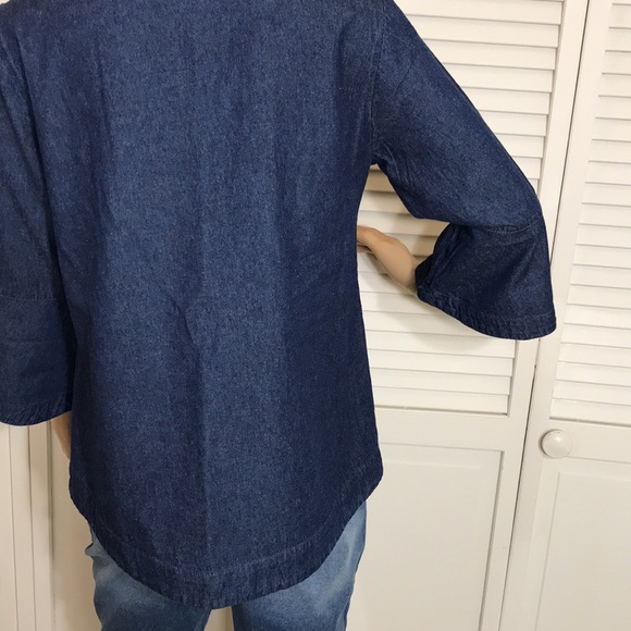 Draper James Ruffle Placket Chambray Blue Top XS - Picture 11 of 15